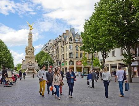 Le Rainbow - Calme - Proche Gare Centre Lägenhet Reims Exteriör bild